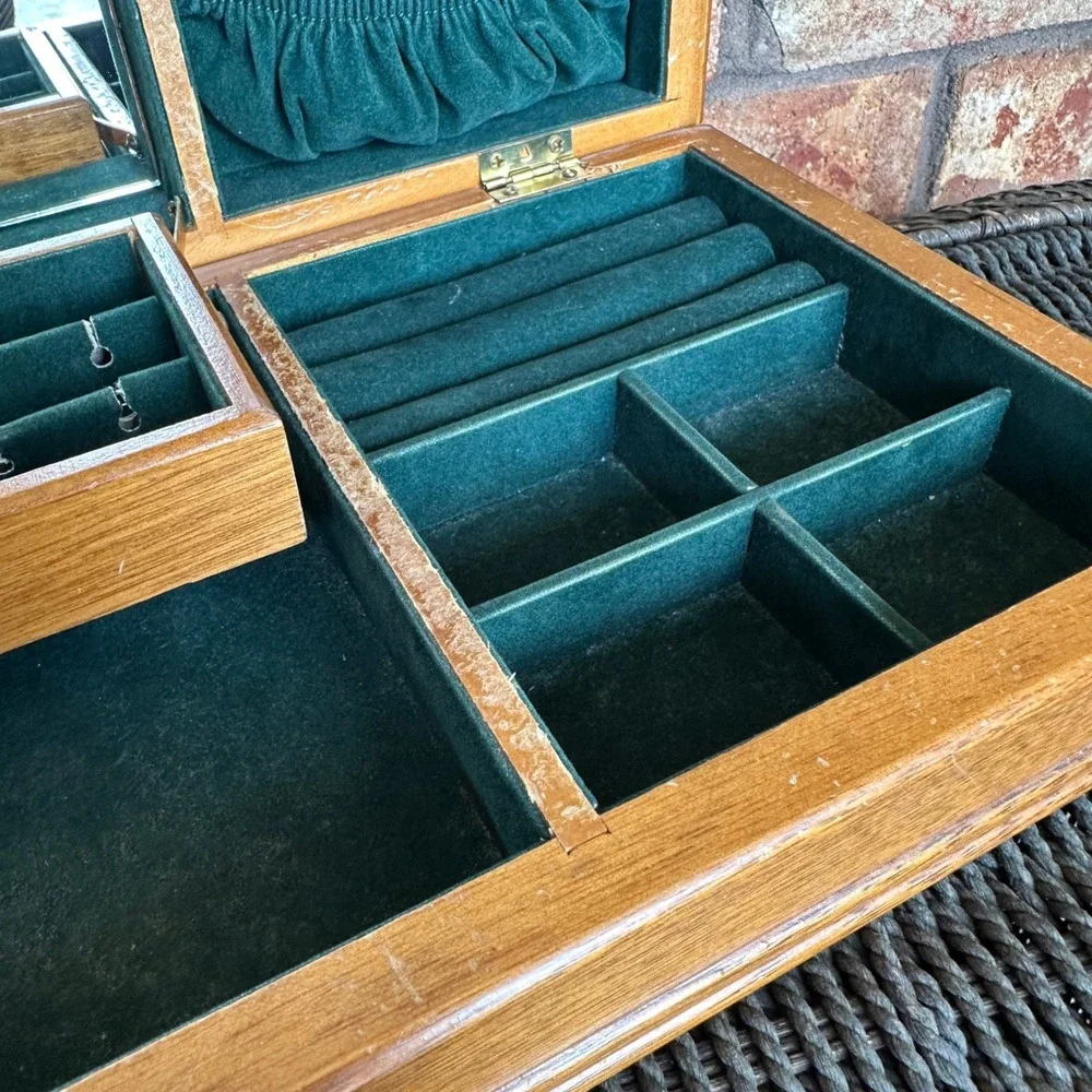 Vintage Powell Wood Jewelry Box Green Velvet Lining Mirror Necklace Hooks Taiwan